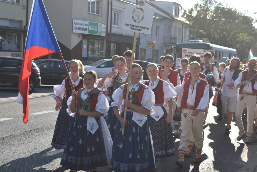 III Międzynarodowy Dziecięcy Festiwal Folklorystyczny World Wide Kids w Puławach