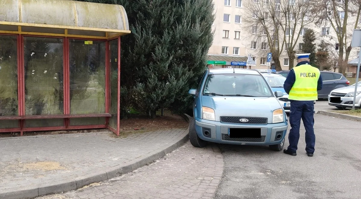 Akcja "Zakaz" łęczyńskiej policji. Zobaczcie jak parkują niektórzy kierowcy