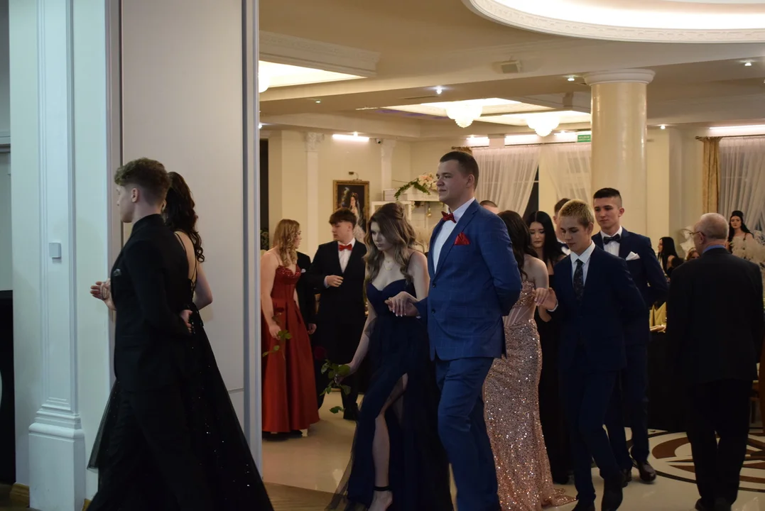 Studniówka Zespołu Szkół Ponadpodstawowych w Niemcach