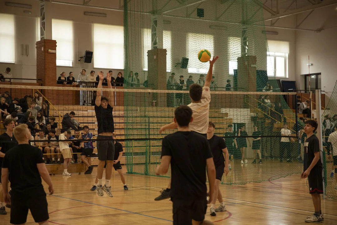 Siatkówka w ZS 2