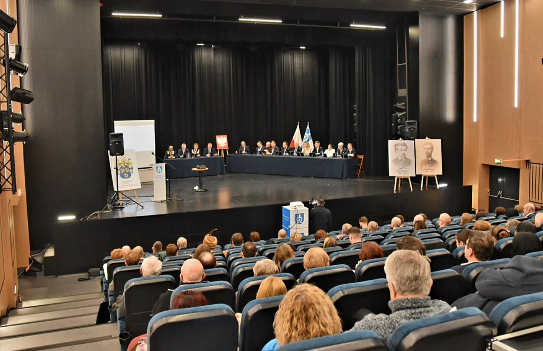 Uroczysta sesja i konferencja naukowa. Międzyrzec zainaugurował Rok Eichlerów (ZDJĘCIA) - Zdjęcie główne