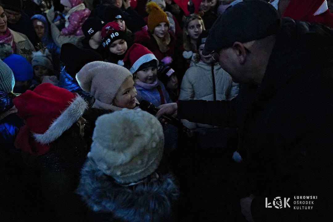 Warsztaty i konkursy podczas imprezy „W Świątecznej Krainie 2022” (ZDJĘCIA).