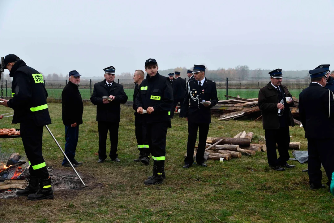 Zarzec Łukowski Msza Św. w intencji zmarłych strażaków z gminy Łuków