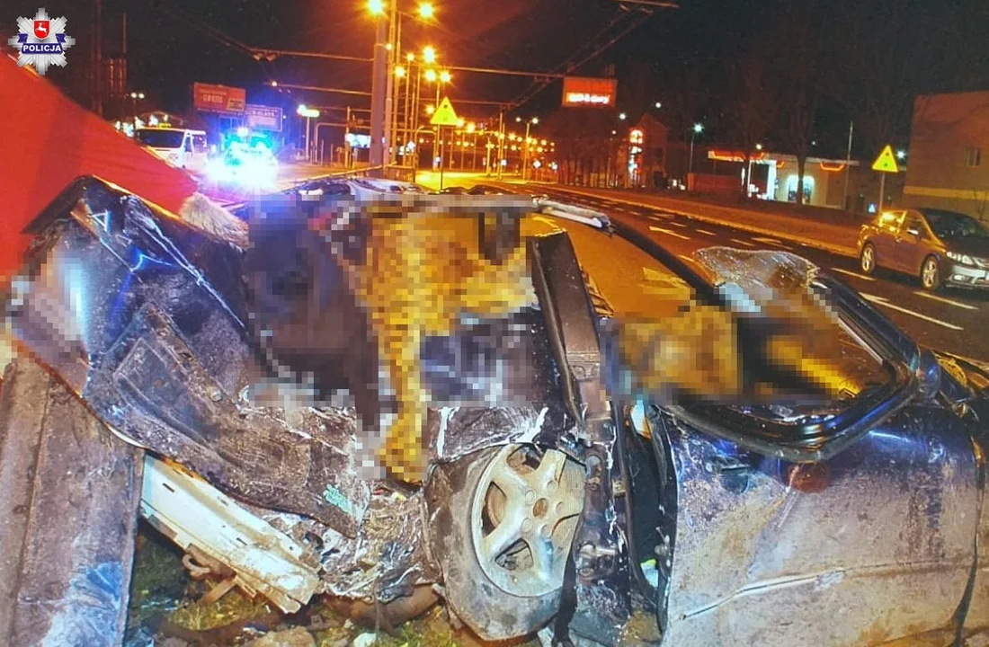 Lublin: Trójka nastolatków zginęła w wypadku samochodowym. Policja podała kolejne informacje