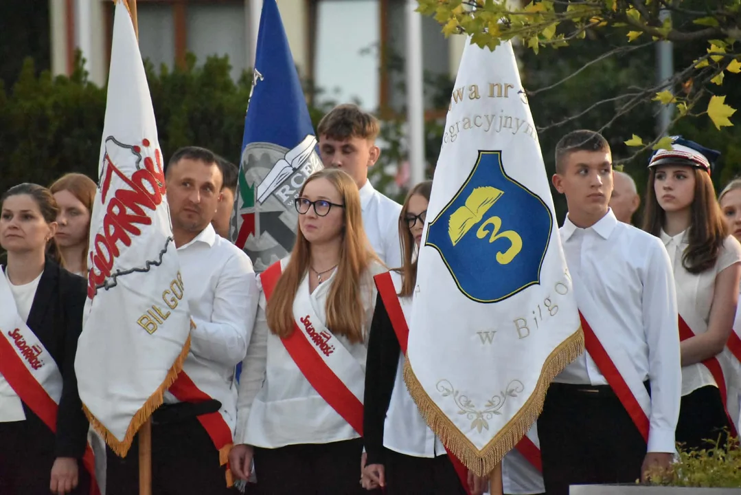 Biłgoraj uczcił 87. rocznicę wybuchu II wojny światowej (foto) - Zdjęcie główne