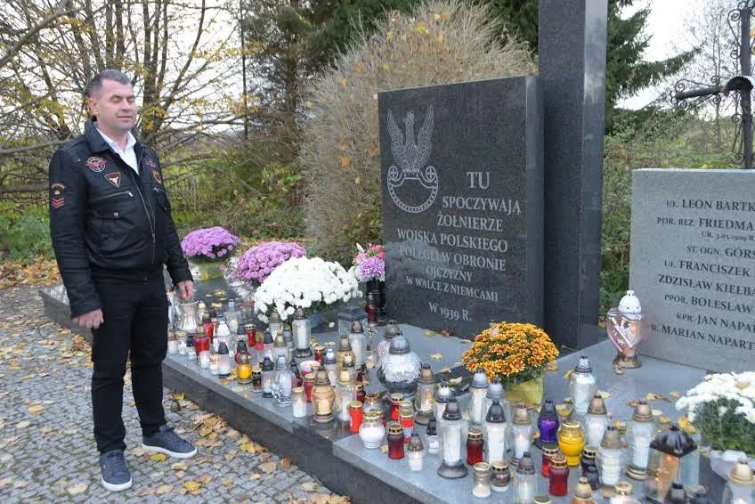 Uroczystości Wszystkich Świętych na cmentarzu w Radoryżu Kościelnym