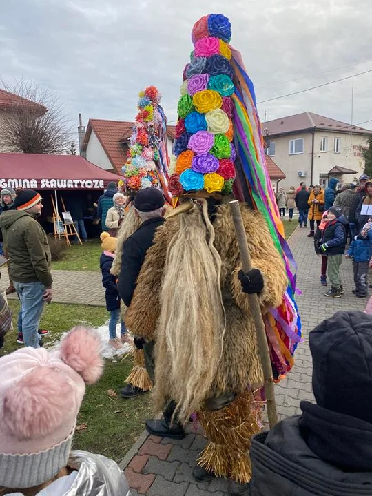 Powiat bialski: Brodacze wyszli na ulice i pożegnali stary rok (ZDJĘCIA) - Zdjęcie główne