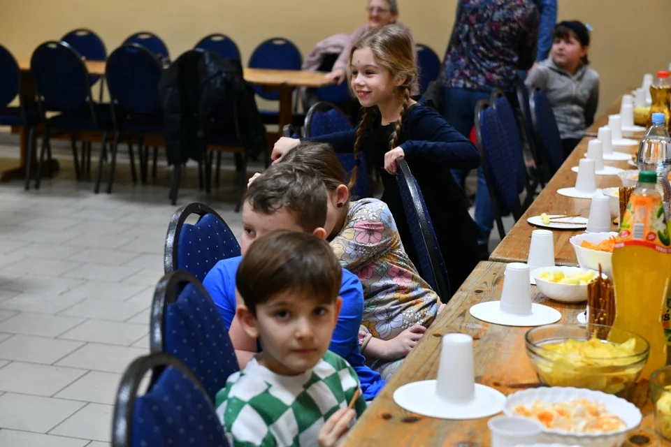 Zabawa choinkowa w Jeziorach (zdjęcia).