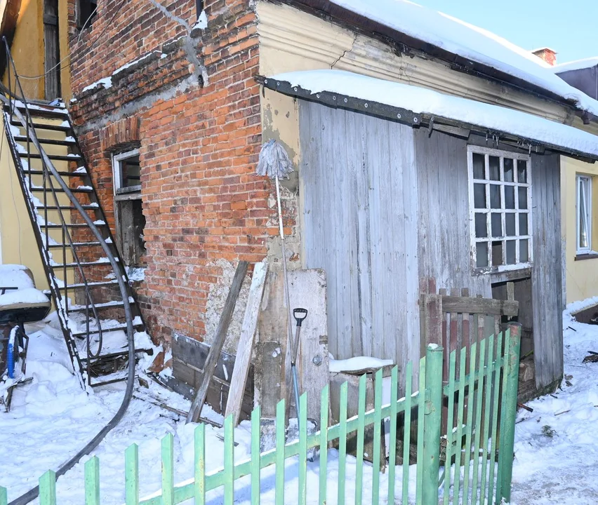 Lubelskie: Tragiczny pożar budynku. Nie żyje jeden z mieszkańców - Zdjęcie główne