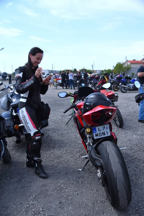 Motocykliści opanowali Łuków. Część I