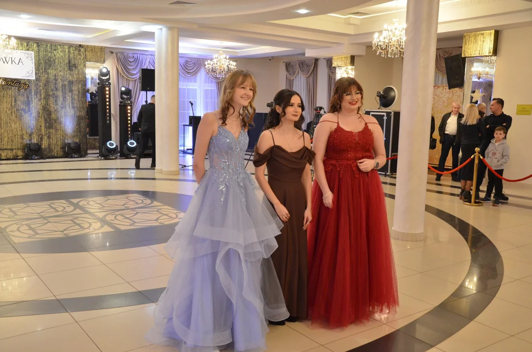 Studniówka ZSP w Radzyniu Podlaskim cz.1