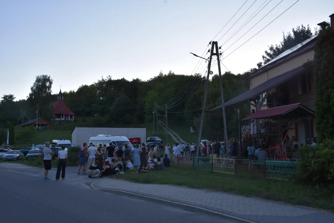 Muzyka ludowa na żywo