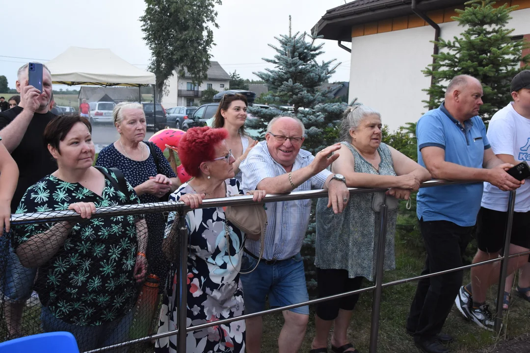 Festyn na powitanie lata w Starych Kobiałkach