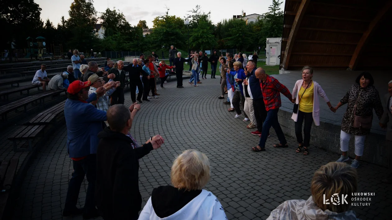 Letnia potańcówka w samym środku Łukowa