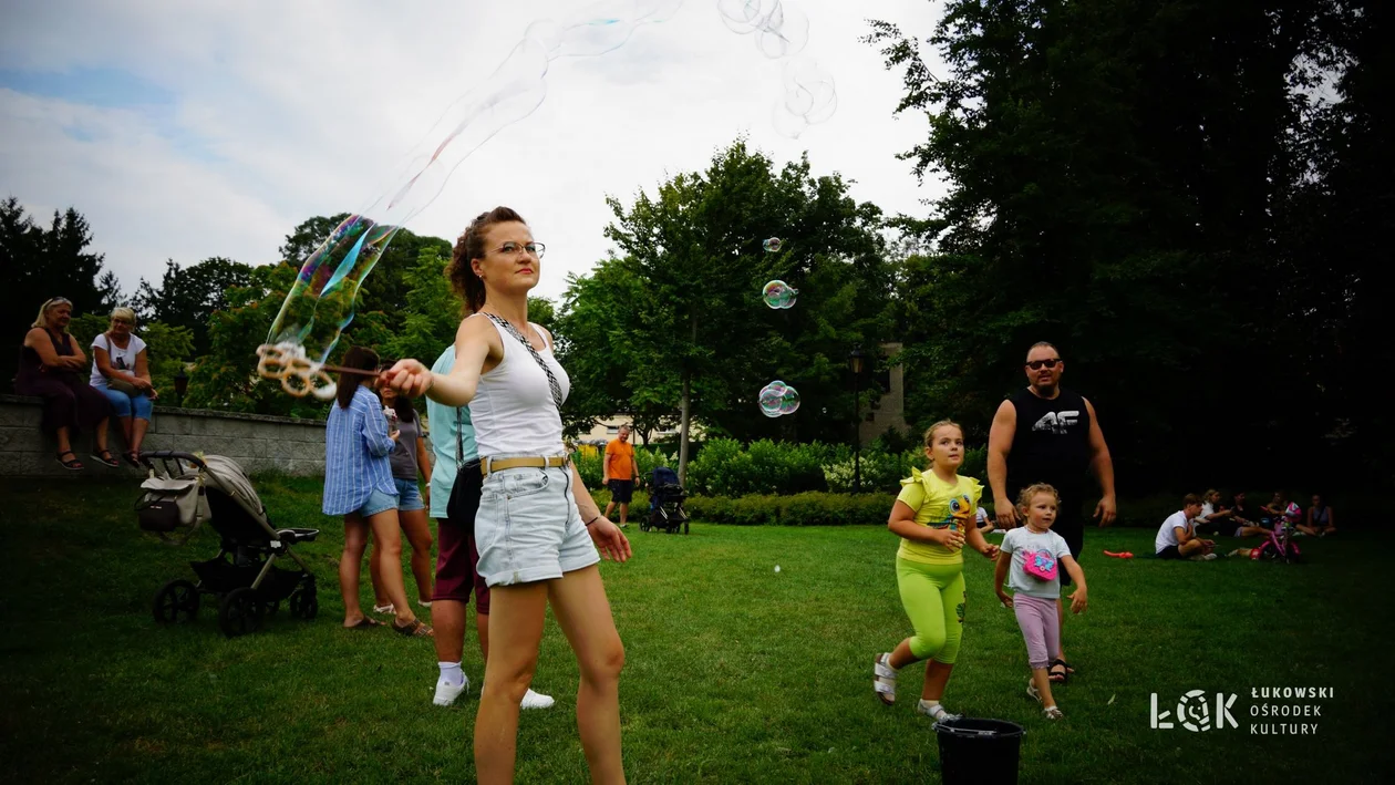 Festiwal Balonów, Baniek Mydlanych i Kolorów w Parku Miejskim w Łukowie