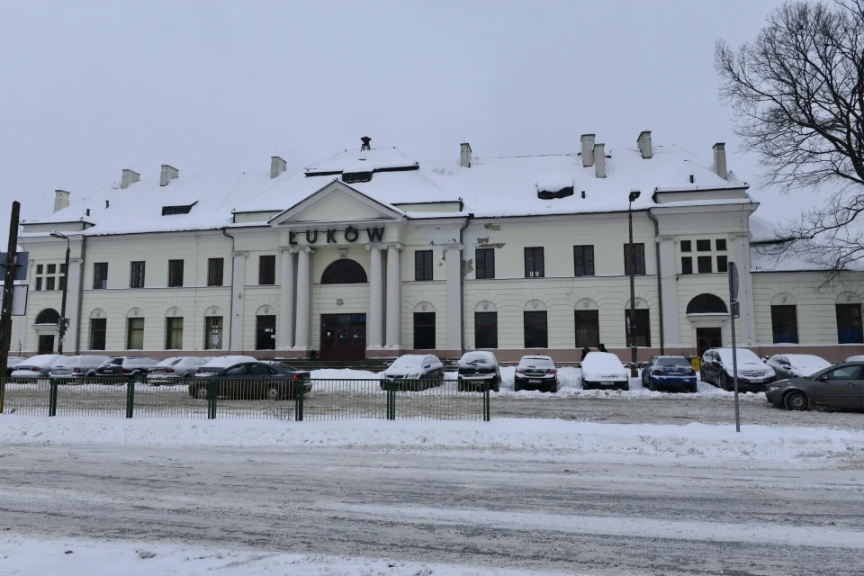 Kolejowa ścieżka zdrowia.Łukowska kładka nad torami. (zdjęcia) - Zdjęcie główne