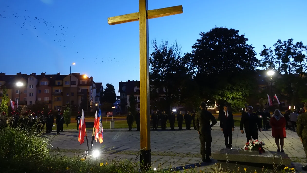 84. rocznica wybuchu II wojny światowej. Mieszkańcy Łęcznej oddali hołd ofiarom i bohaterom - Zdjęcie główne