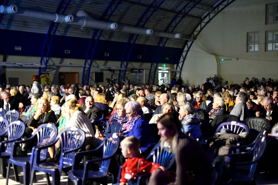 "Koncert kolęd i słodkich serc"