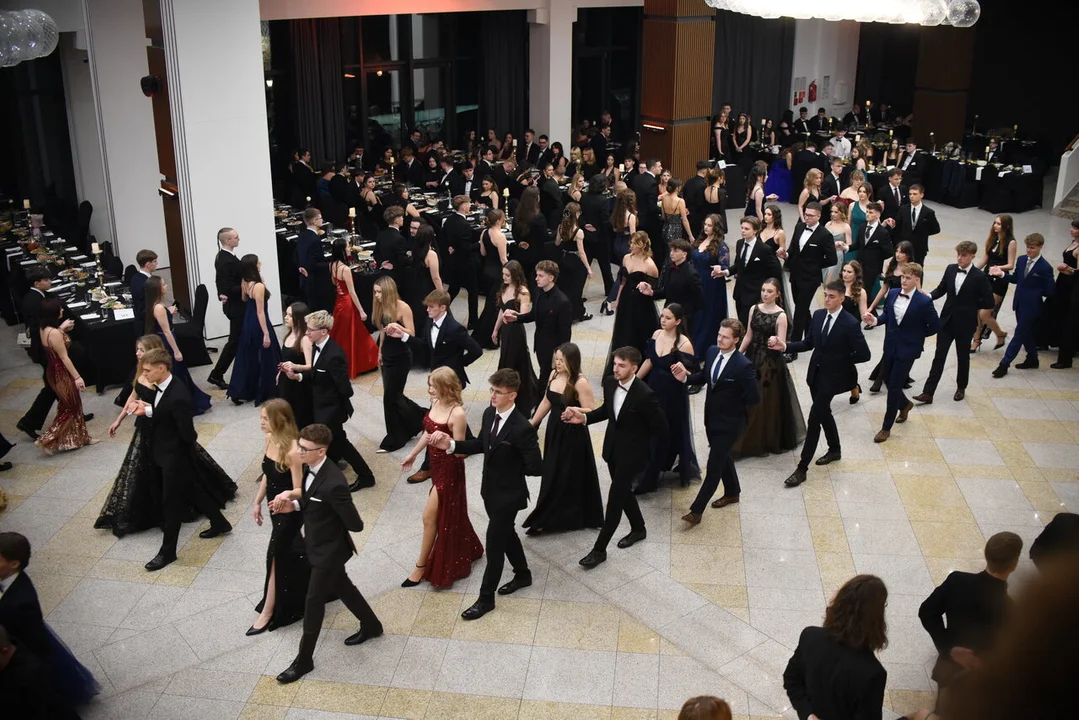 Studniówka uczniów Zespołu Szkół Elektronicznych w Lublinie [ZDJĘCIA CZ.2] - Zdjęcie główne