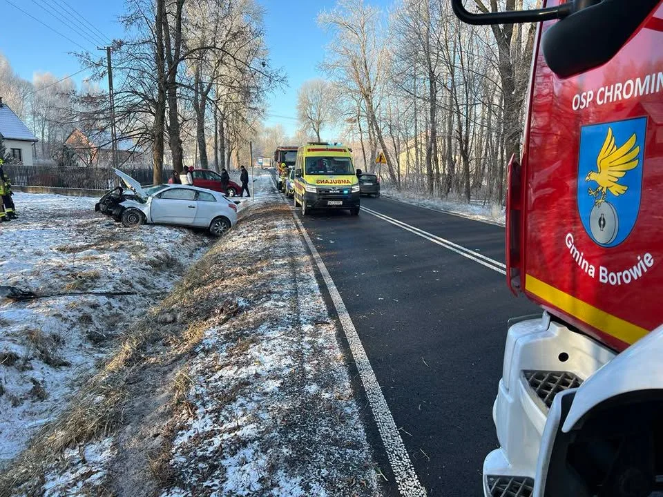 Chromin:  Wypadek na trasie DK-76. Jedna osoba w szpitalu