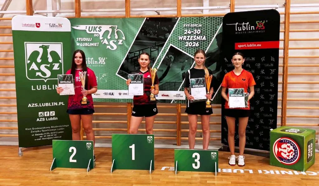 Sukcesy II LO w tenisie stołowym (zdjęcia) - Zdjęcie główne