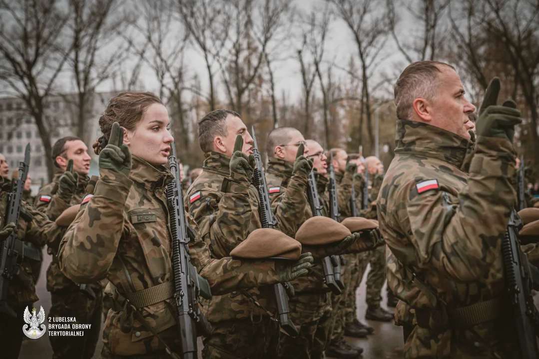 Lublin: Nowi terytorialsi złożyli przysięgę wojskową - Zdjęcie główne