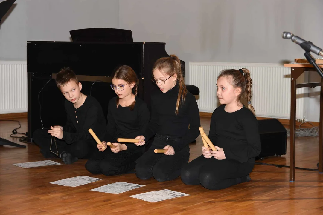 NOWOROCZNY KONCERT UCZNIÓW PAŃSTWOWEJ SZKOŁY MUZYCZNEJ W ŁUKOWIE