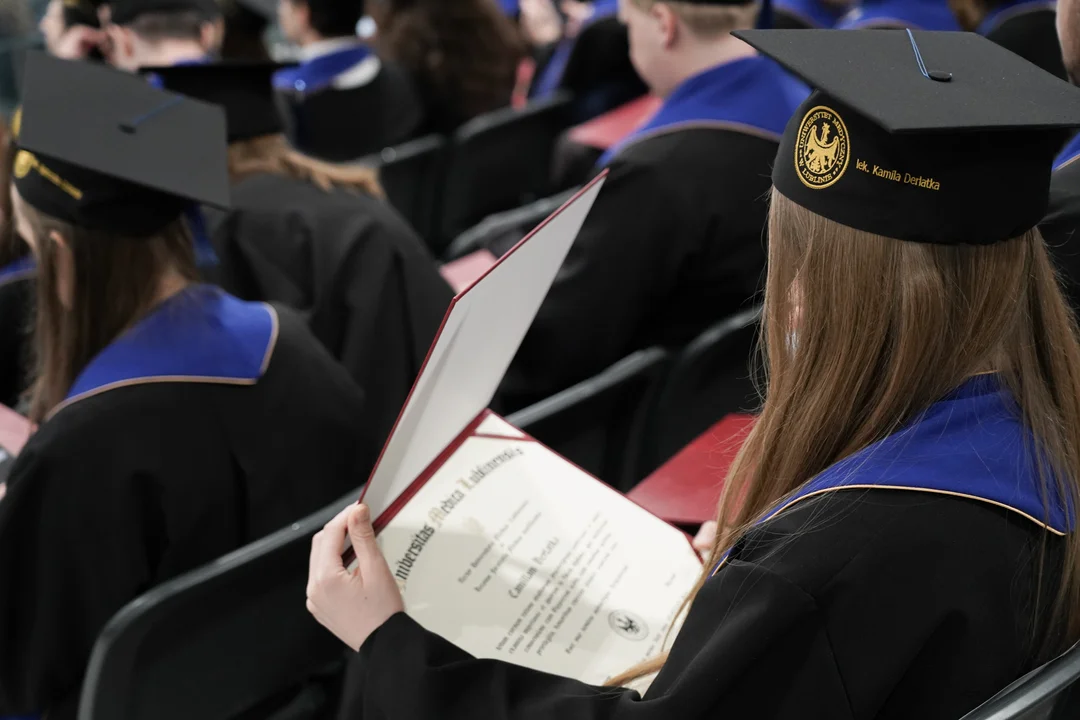 "Jesteście przyszłością medycyny". Dyplomatorium na Uniwersytecie Medycznym w Lublinie [ZDJĘCIA]