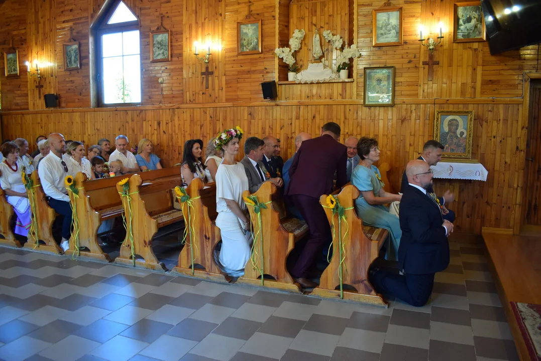 Dożynki w Rokitnie - msza i korowód dożynkowy