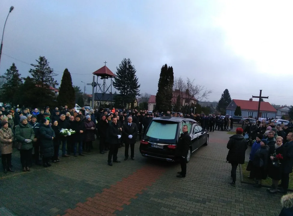 Zastrzelony policjant spoczął na cmentarzu w Białej Podlaskiej