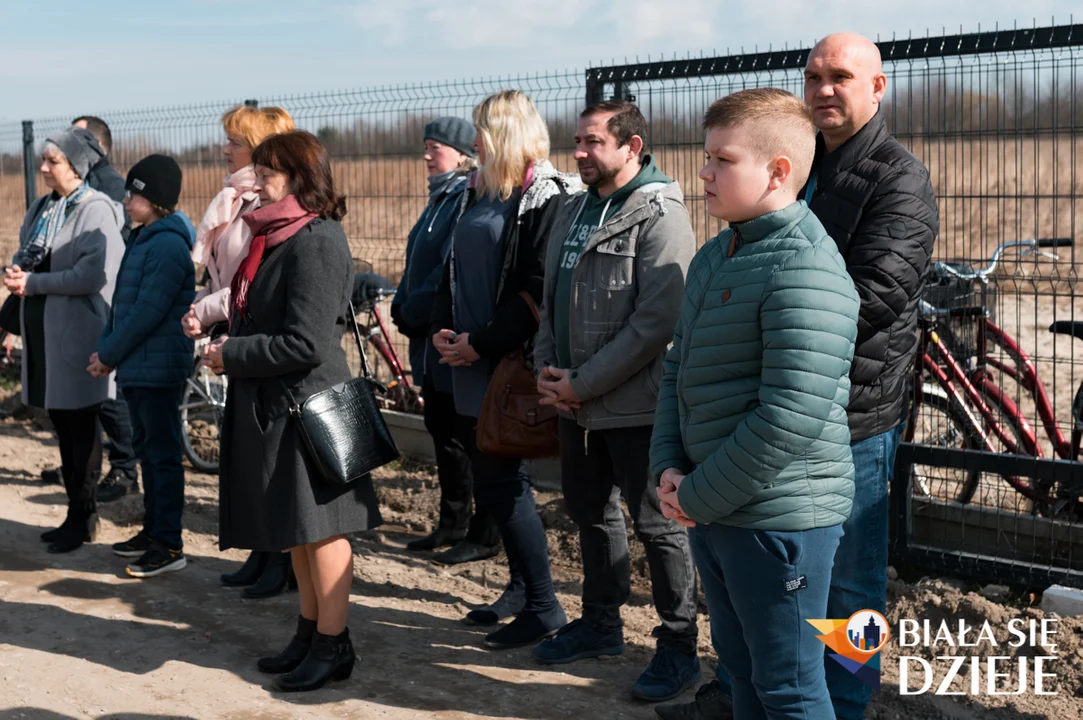 Poświęcenie kaplicy nowej parafii pw. bł. Stefana Wyszyńskiego w Białej Podlaskiej, ul. Wereszki 23