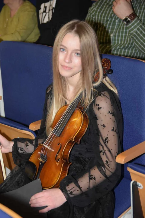 NOWOROCZNY KONCERT UCZNIÓW PAŃSTWOWEJ SZKOŁY MUZYCZNEJ W ŁUKOWIE