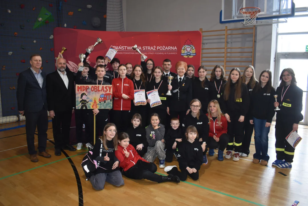 Drużny z Oblas będą reprezentować powiat w zawodach wojewódzkich (zdjęcia) - Zdjęcie główne