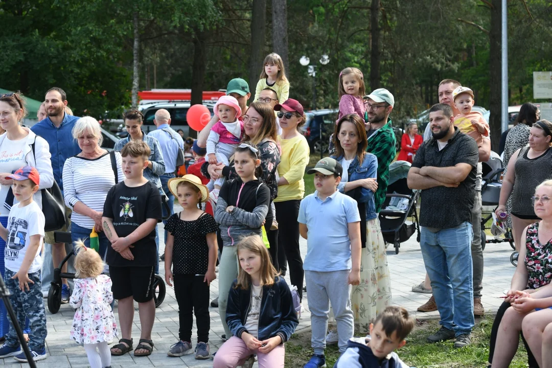 GMINA ŁUKÓW Babeczkowy tort i piana party na Dniu Dziecka w Klimkach! (zdjęcia) - Zdjęcie główne