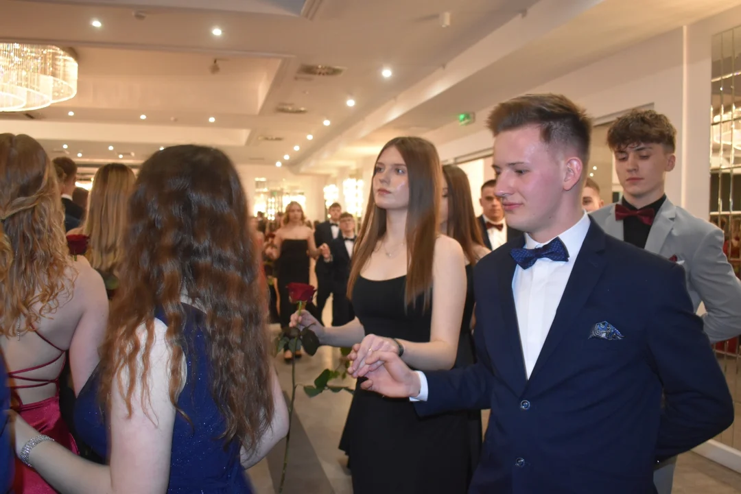 Polonez maturzystów ZST w Puławach