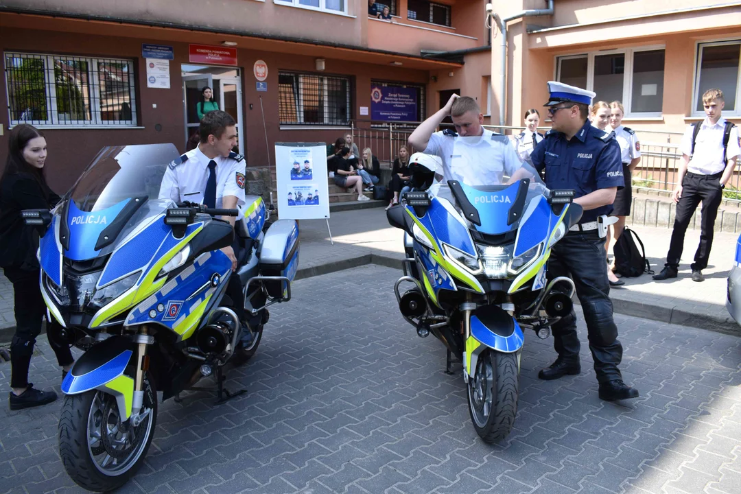 Dzień Otwarty w Komendzie Powiatowej Policji w Puławach (galeria) - Zdjęcie główne