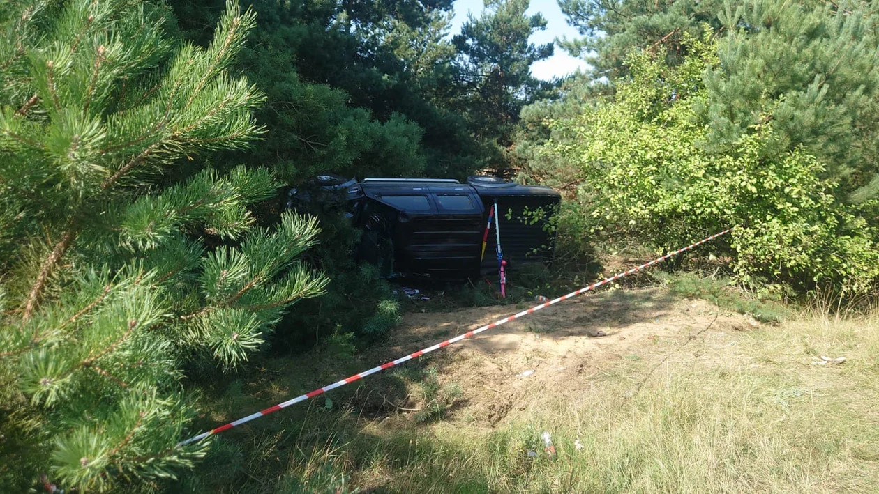 Samochód dachował w Teodorowie