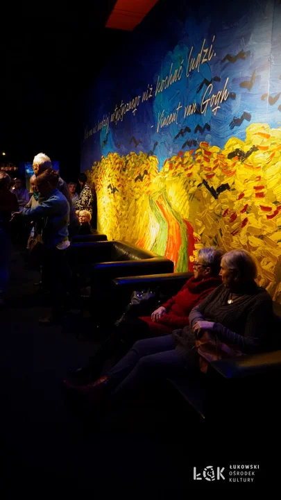 Słuchacze ŁUTW na wystawie „Van Gogh & Friends” oraz w Muzeum POLIN w Warszawie