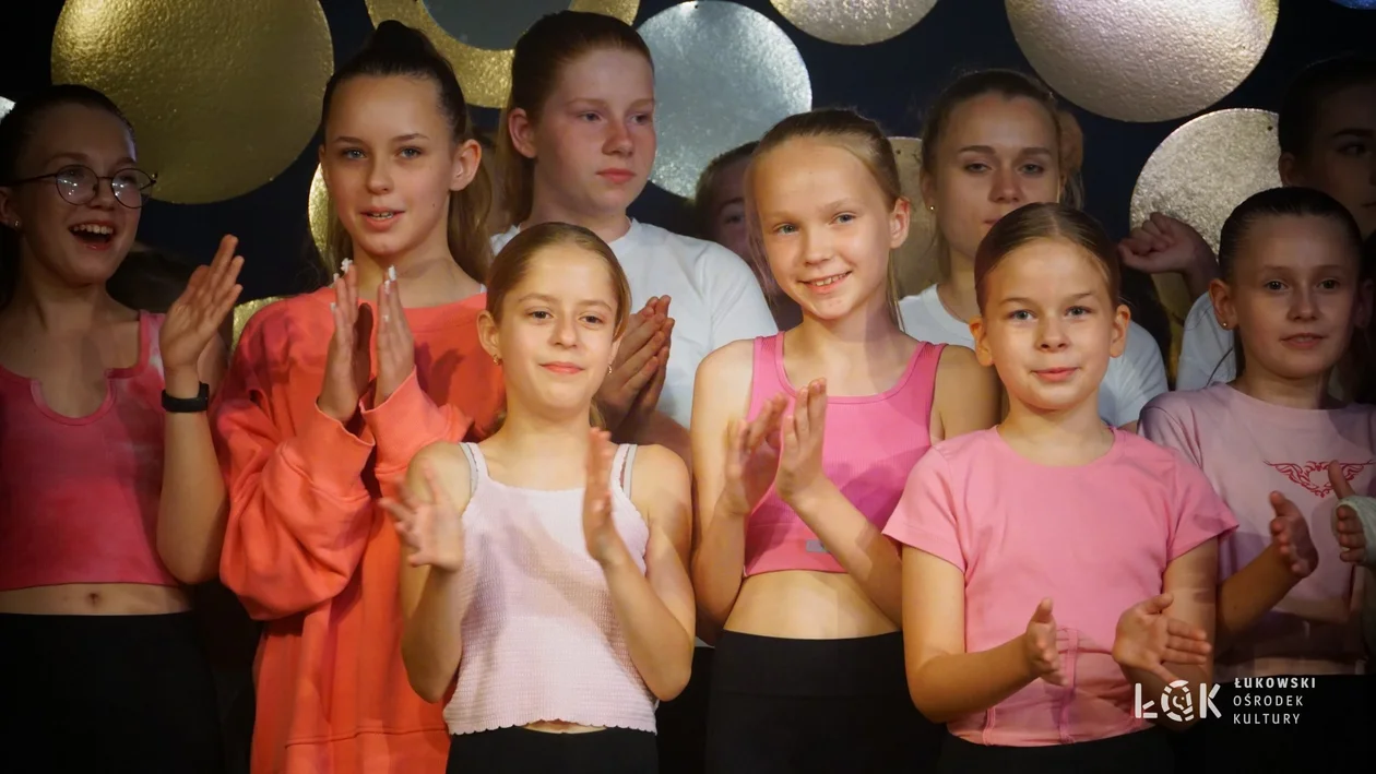 Koncert taneczny „Witajcie w naszej bajce” w wykonaniu ŁOK Dance Factory