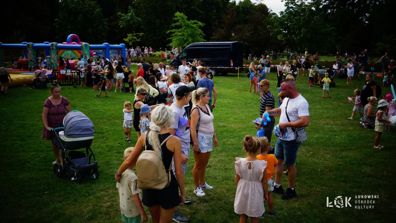 Festiwal Balonów, Baniek Mydlanych i Kolorów w Parku Miejskim w Łukowie