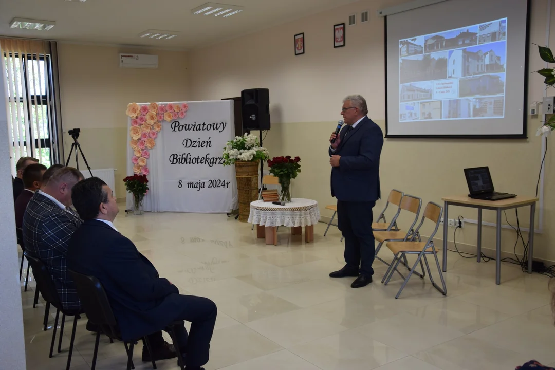 Powiatowy Dzień Bibliotekarza i Bibliotek w Staninie