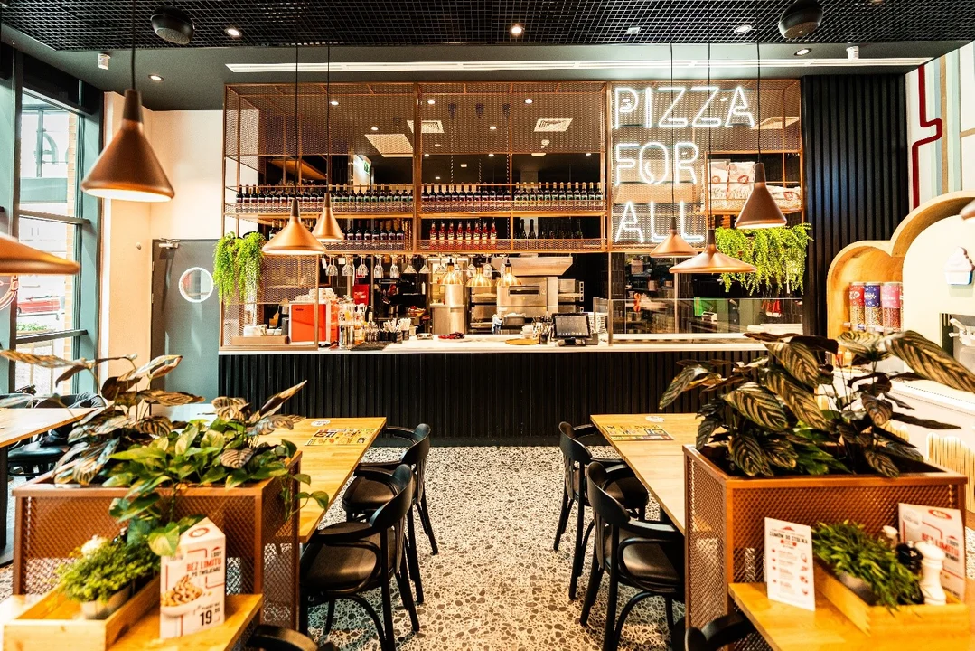 Pizza Hut wchodzi do Lublin Plaza. Popularny gigant wprowadza Fabrykę Lodów i smart-zamówienia - Zdjęcie główne
