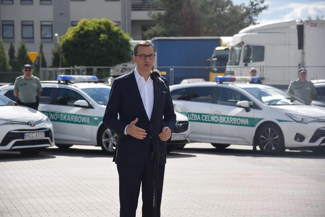 Biała Podlaska : Premier odwiedził firmę Bialcon i Urząd Celno-Skarbowy (ZDJĘCIA, WIDEO) - Zdjęcie główne
