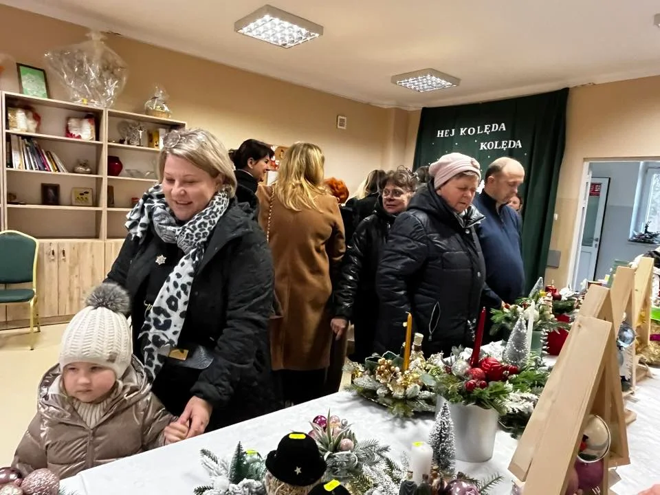 Świąteczna wystawa w Anielinie zachwyciła mieszkańców i gości - Zdjęcie główne