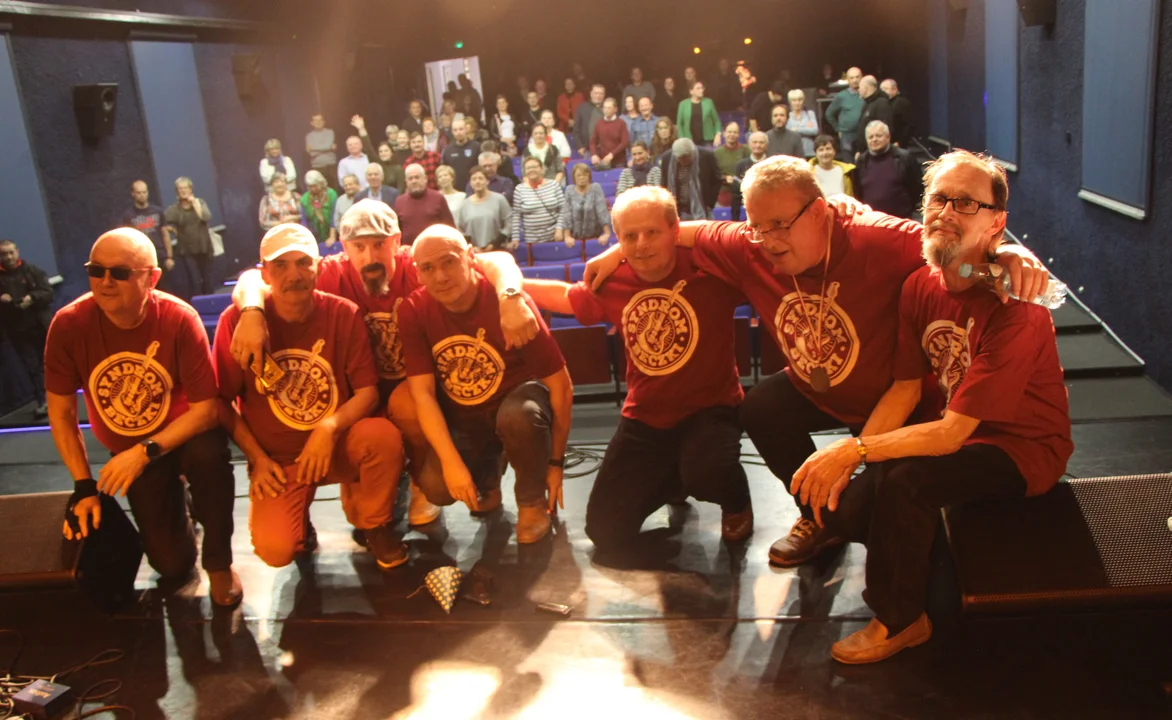 Syndrom Beczki obchodzi jubileusz. Morskie piosenki w Lubartowskim Ośrodku Kultury (zdjęcia) - Zdjęcie główne