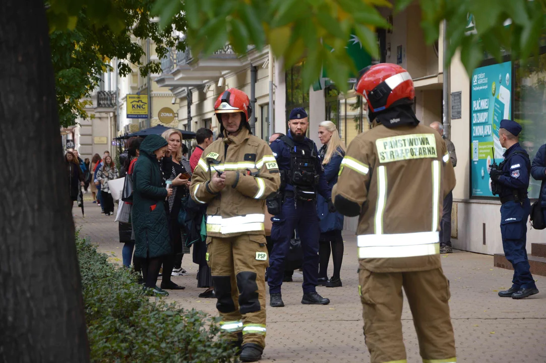 Lublin: W Sądzie Okręgowym wybuchł pożar [ZDJĘCIA] - Zdjęcie główne