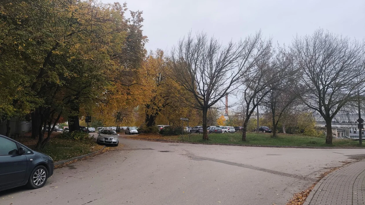 Lublin: Łatwiej dojedziesz do kościoła na Poczekajce. Znaleźli na to sposób, ale na ruchliwą al. Kraśnicką już nie wyjedziesz!