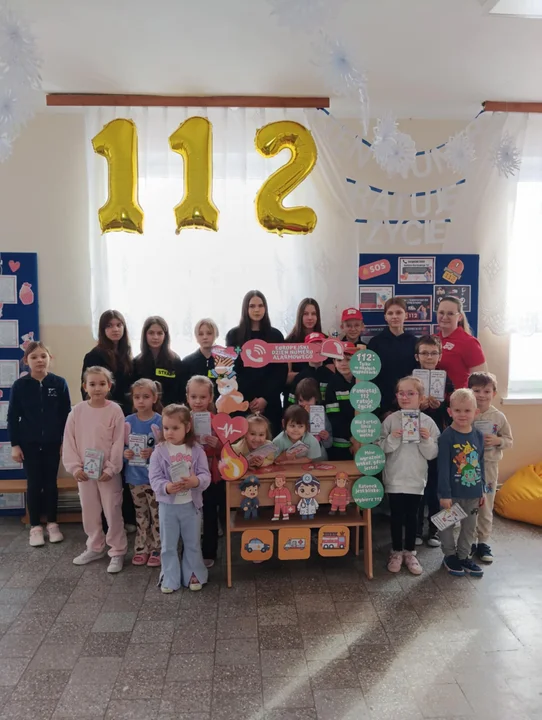 Dzień Numeru 112 w szkole w Woli Bystrzyckiej - Zdjęcie główne