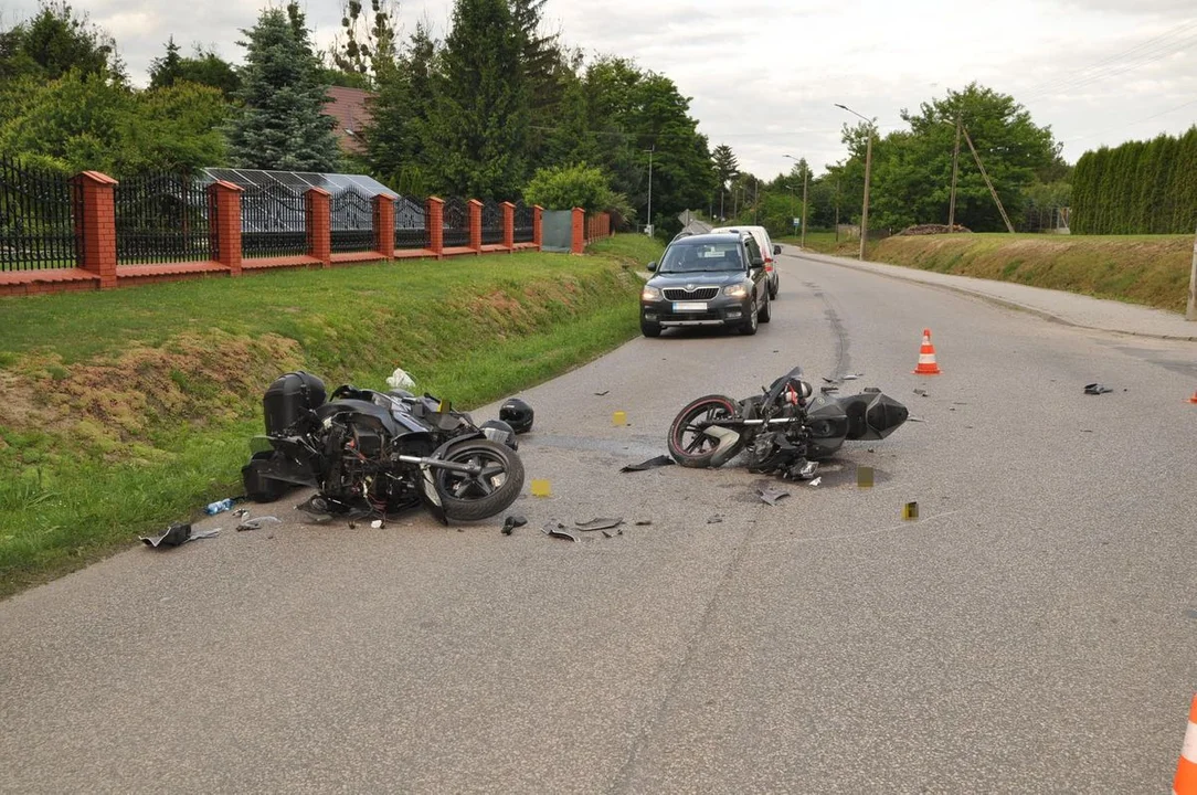 Lubelskie: Zderzyły się dwa motocykle. 47-latek i nastolatek w szpitalu