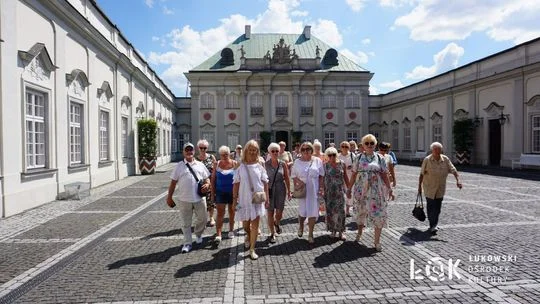 Seniorzy z Łukowa na wycieczce w Warszawie